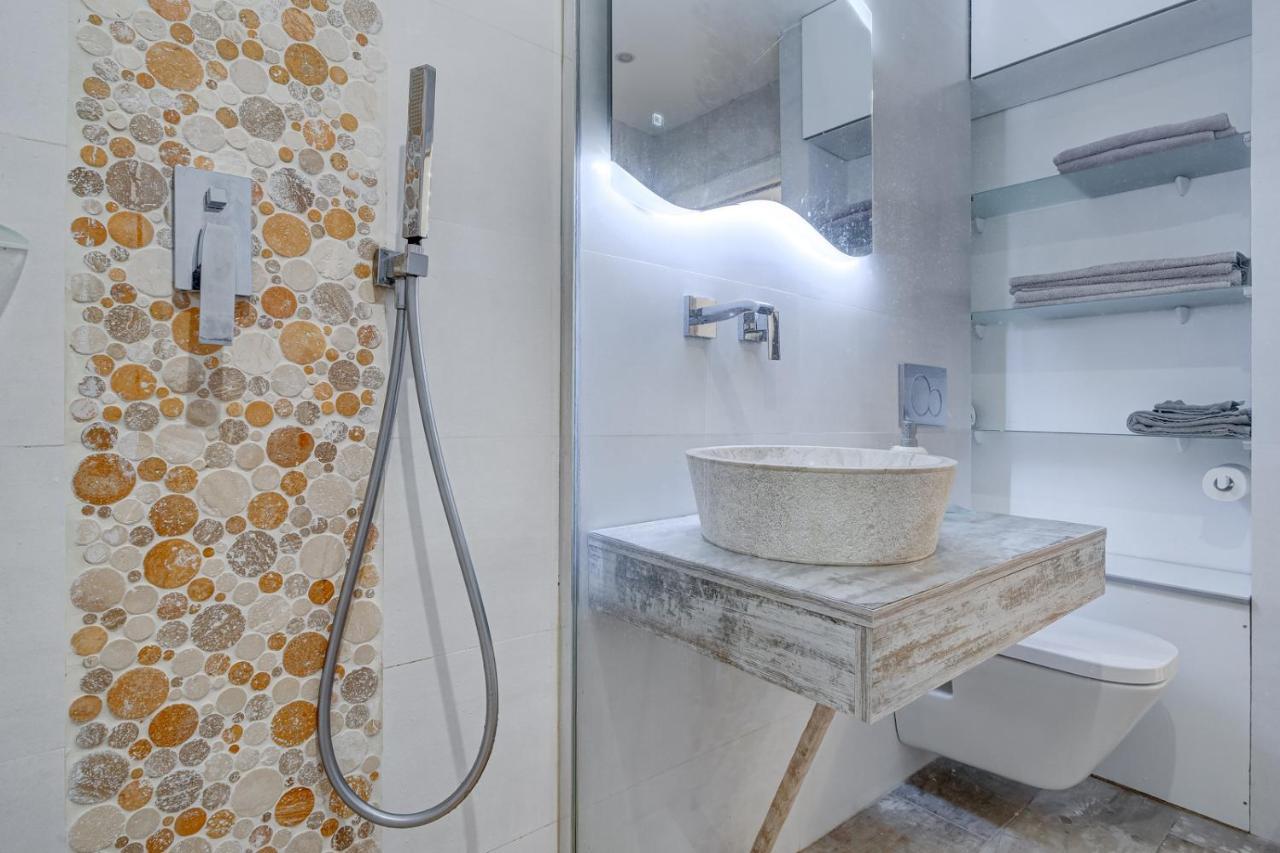 Precioso Apartamento Cercano Al Mar, Parking, 4 Pax Хондарибия Екстериор снимка