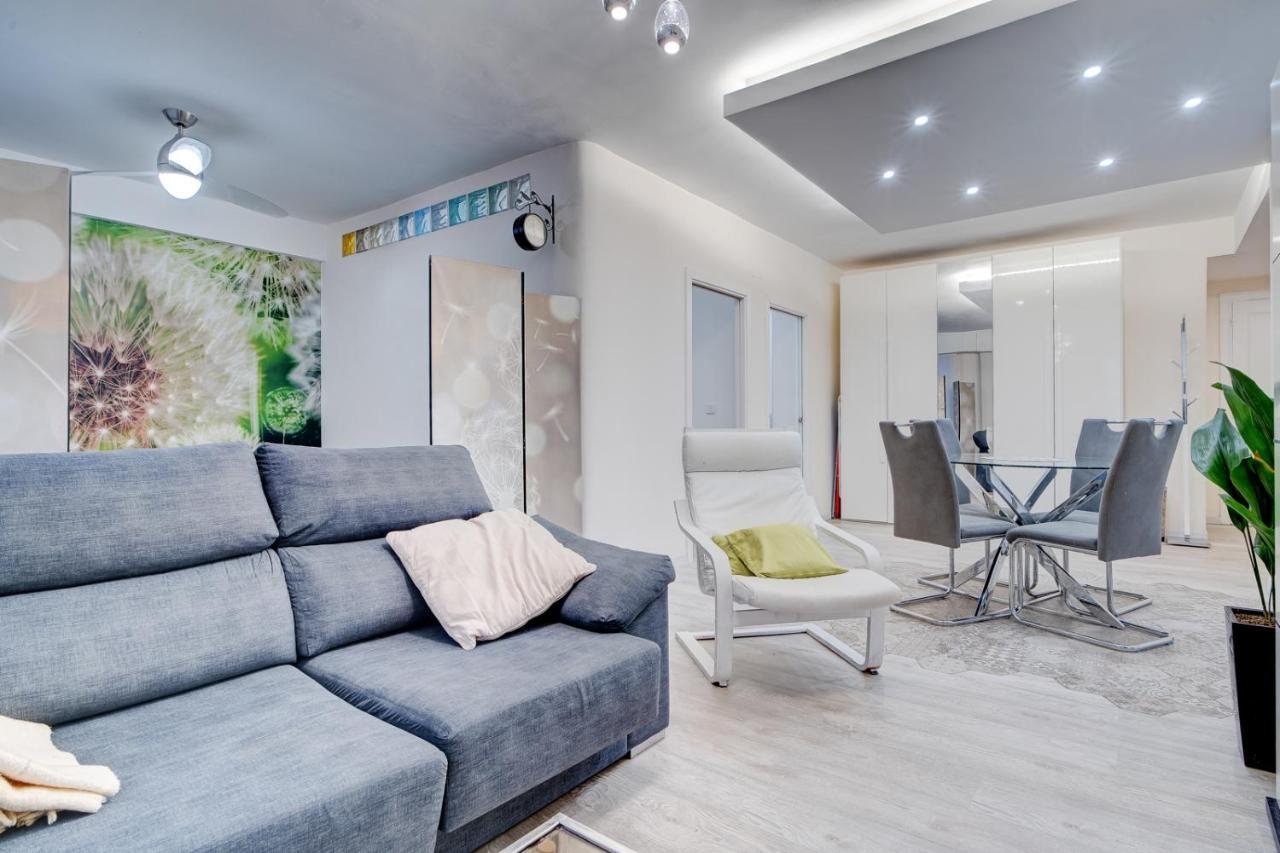 Precioso Apartamento Cercano Al Mar, Parking, 4 Pax Хондарибия Екстериор снимка