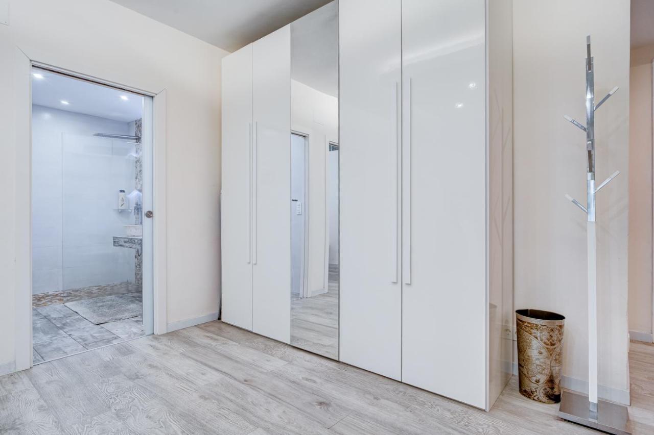 Precioso Apartamento Cercano Al Mar, Parking, 4 Pax Хондарибия Екстериор снимка