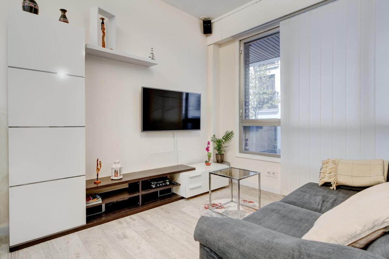 Precioso Apartamento Cercano Al Mar, Parking, 4 Pax Хондарибия Екстериор снимка