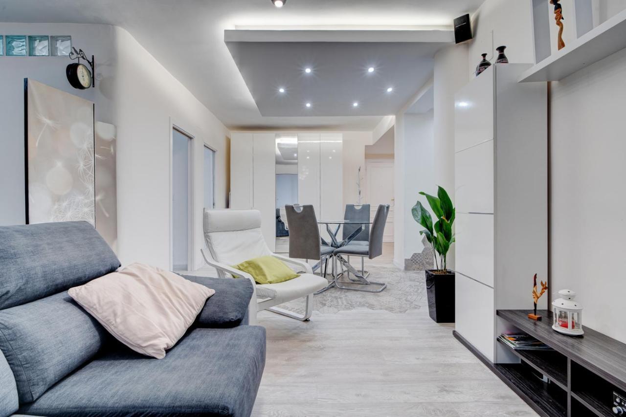 Precioso Apartamento Cercano Al Mar, Parking, 4 Pax Хондарибия Екстериор снимка