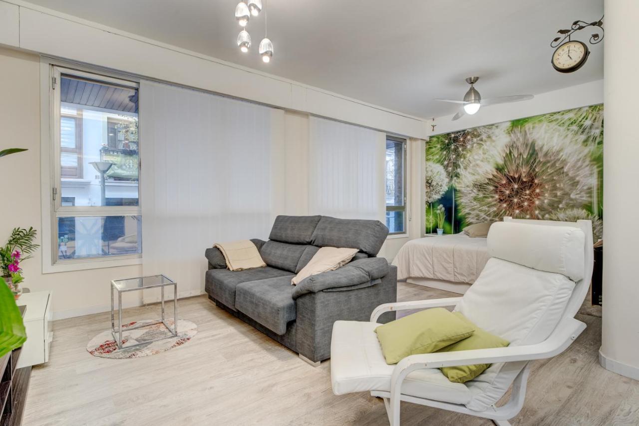 Precioso Apartamento Cercano Al Mar, Parking, 4 Pax Хондарибия Екстериор снимка